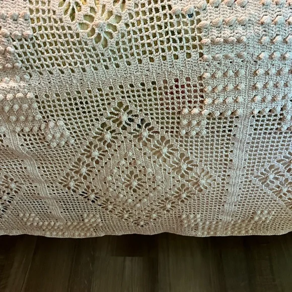 Vintage Crochet Bed Topper